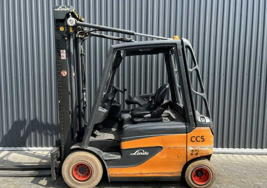Linde E25-01 - 전기 지게차 : 사진 2 Linde E25-01 - 전기 지게차 : 사진 2
