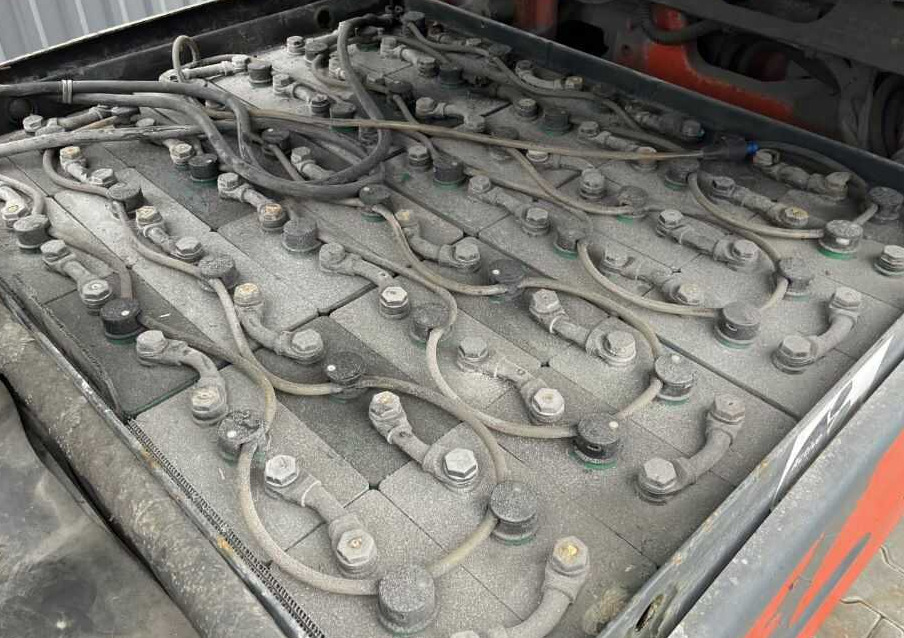 Linde E25L-01 - 전기 지게차 : 사진 4 Linde E25L-01 - 전기 지게차 : 사진 4