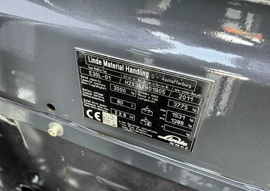 Linde E30L-01 - 전기 지게차 : 사진 4 Linde E30L-01 - 전기 지게차 : 사진 4