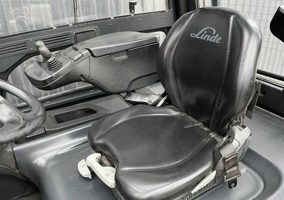 Linde E30L-01 - 전기 지게차 : 사진 2 Linde E30L-01 - 전기 지게차 : 사진 2