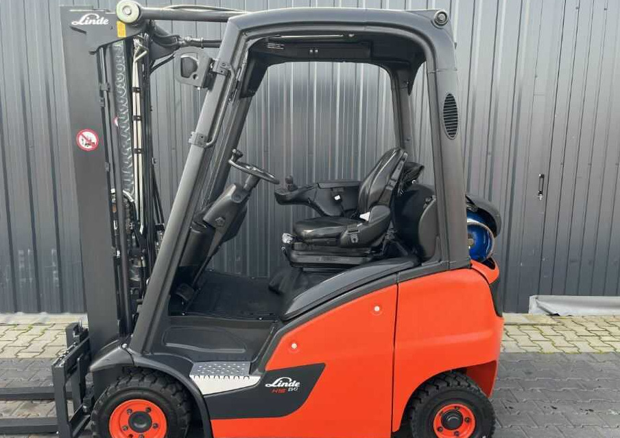 LPG 지게차 Linde H16T-01 : 사진 6