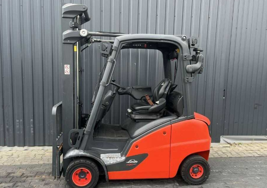Linde H20D-01 - 디젤 지게차 : 사진 2 Linde H20D-01 - 디젤 지게차 : 사진 2