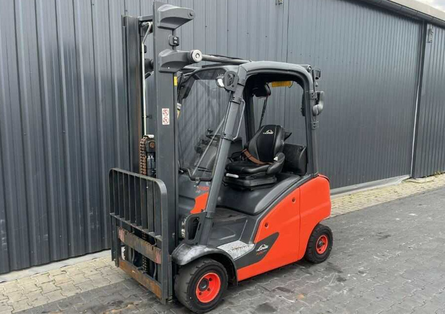Linde H20D-01 - 디젤 지게차 : 사진 1 Linde H20D-01 - 디젤 지게차 : 사진 1