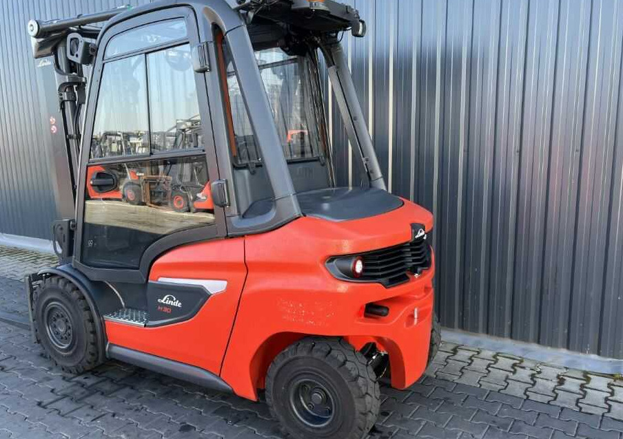 Linde H30D-01 - 디젤 지게차 : 사진 3 Linde H30D-01 - 디젤 지게차 : 사진 3