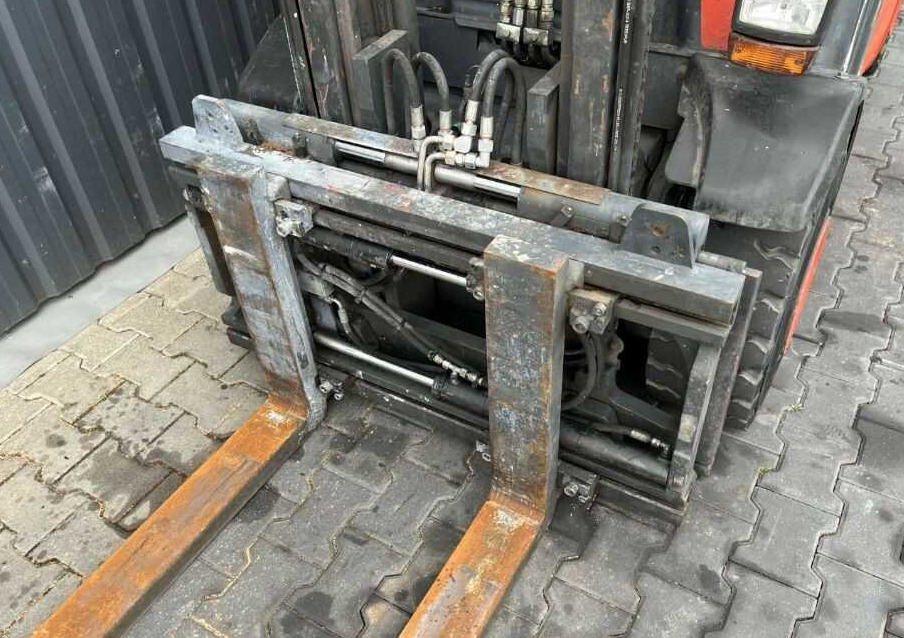 디젤 지게차 Linde H35D-02 : 사진 9 디젤 지게차 Linde H35D-02 : 사진 9