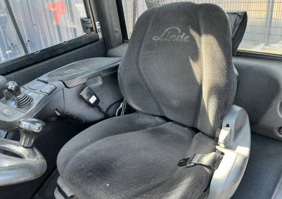 리스  Linde H35D-02 Linde H35D-02 : 사진 9
