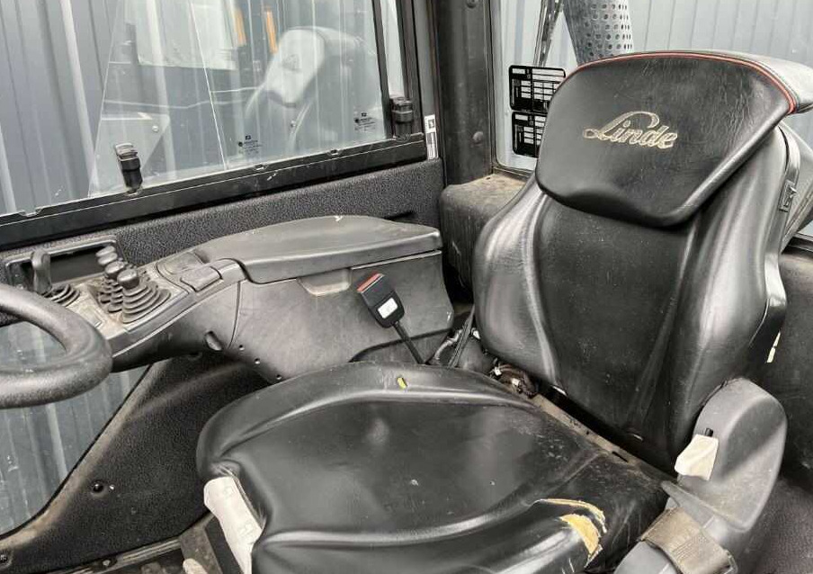 디젤 지게차 Linde H35D-02 : 사진 7 디젤 지게차 Linde H35D-02 : 사진 7