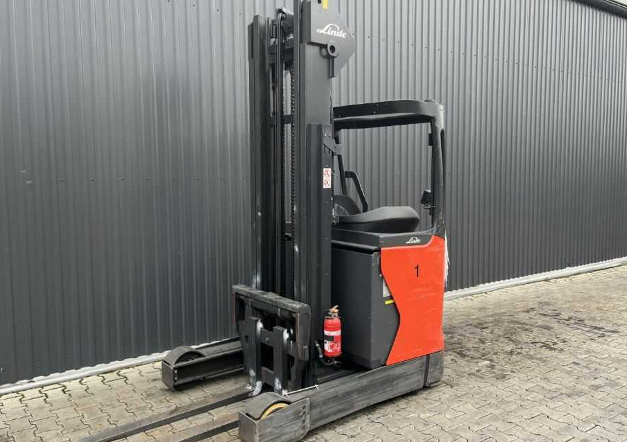 Linde R16-01 - 리치 트럭 : 사진 1 Linde R16-01 - 리치 트럭 : 사진 1