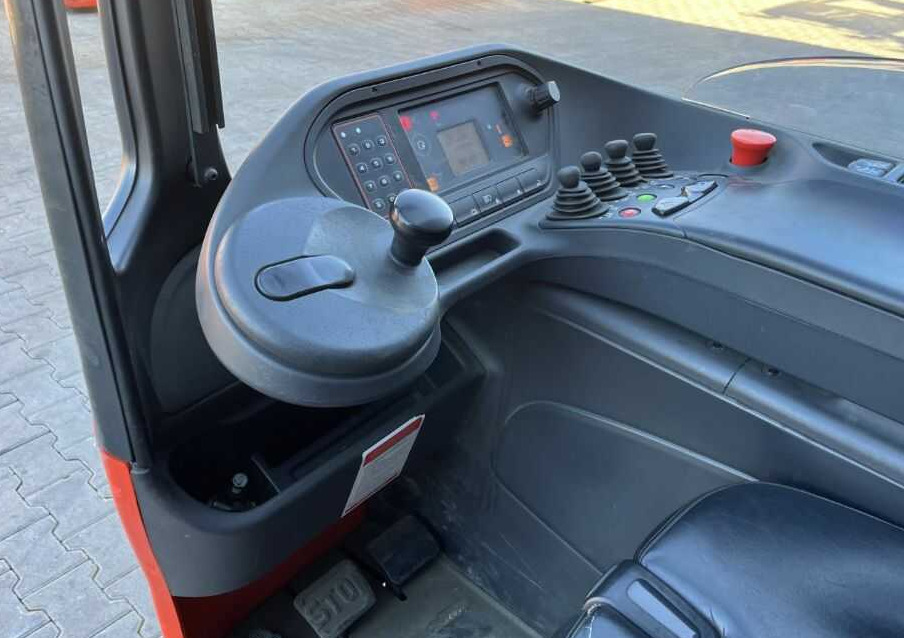 Linde R16HD-01 - 리치 트럭 : 사진 5 Linde R16HD-01 - 리치 트럭 : 사진 5