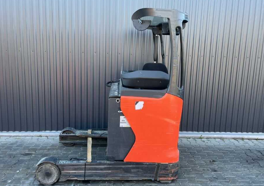 Linde R16HD-01 - 리치 트럭 : 사진 2 Linde R16HD-01 - 리치 트럭 : 사진 2