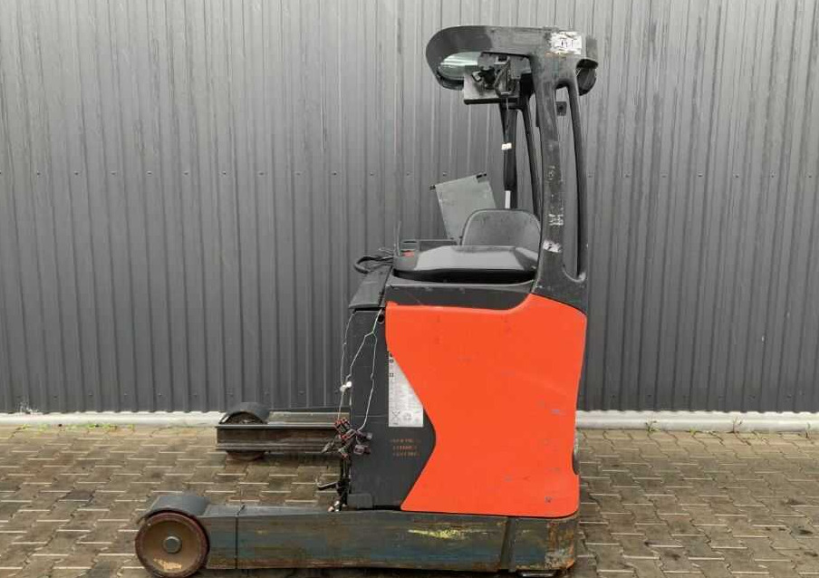 Linde R16HD-01 - 리치 트럭 : 사진 2 Linde R16HD-01 - 리치 트럭 : 사진 2