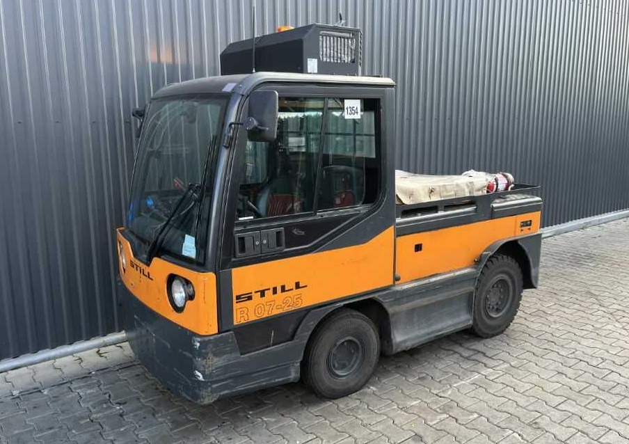 Still R07-25 - 견인 트랙터 : 사진 1 Still R07-25 - 견인 트랙터 : 사진 1