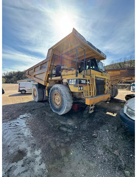 Caterpillar 769D - 운전실 및 내부 예비 부속 용 : 사진 3 Caterpillar 769D - 운전실 및 내부 예비 부속 용 : 사진 3