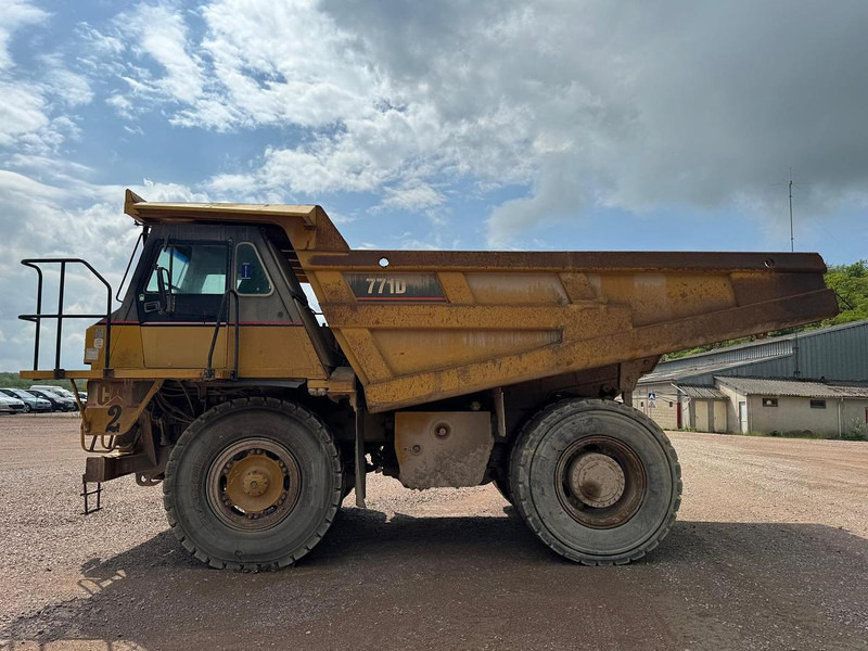 Caterpillar 771D - 덤프 : 사진 1 Caterpillar 771D - 덤프 : 사진 1