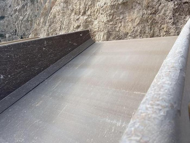 Caterpillar 771D - 덤프 : 사진 4 Caterpillar 771D - 덤프 : 사진 4