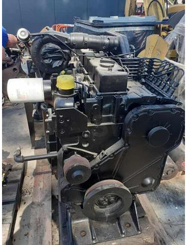 Cummins Cummins 6CTA .9 - 엔진 : 사진 2 Cummins Cummins 6CTA .9 - 엔진 : 사진 2