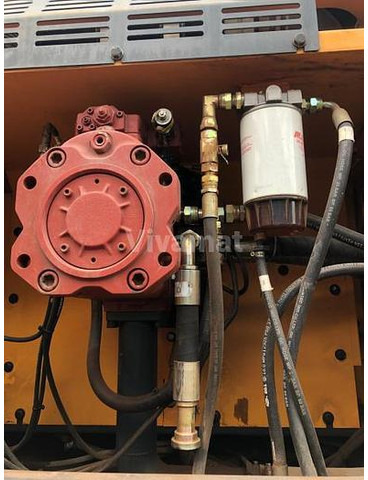 크롤러 굴삭기 Hyundai HX520L : 사진 11