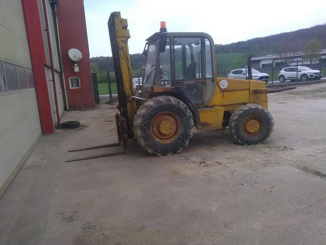 JCB 930 - 지게차 : 사진 2 JCB 930 - 지게차 : 사진 2