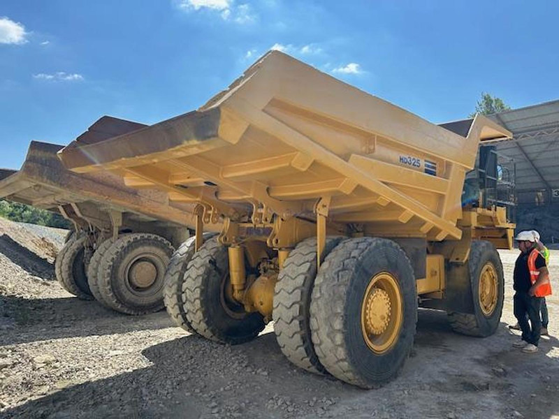 Komatsu HD325-6KE - 덤프 : 사진 4 Komatsu HD325-6KE - 덤프 : 사진 4