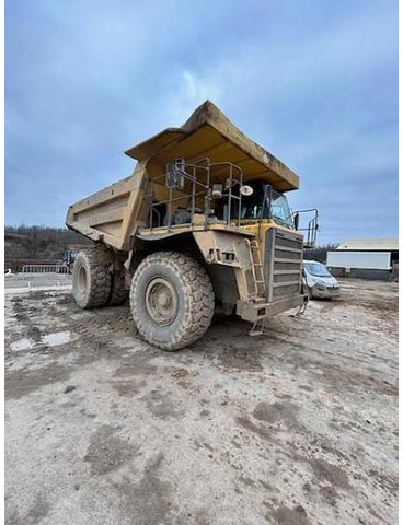 Komatsu HD605-7 - 덤프 : 사진 1 Komatsu HD605-7 - 덤프 : 사진 1