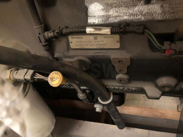 Perkins IOPU 74,5 KW 100 CV 2200 RPM - 엔진 : 사진 1 Perkins IOPU 74,5 KW 100 CV 2200 RPM - 엔진 : 사진 1