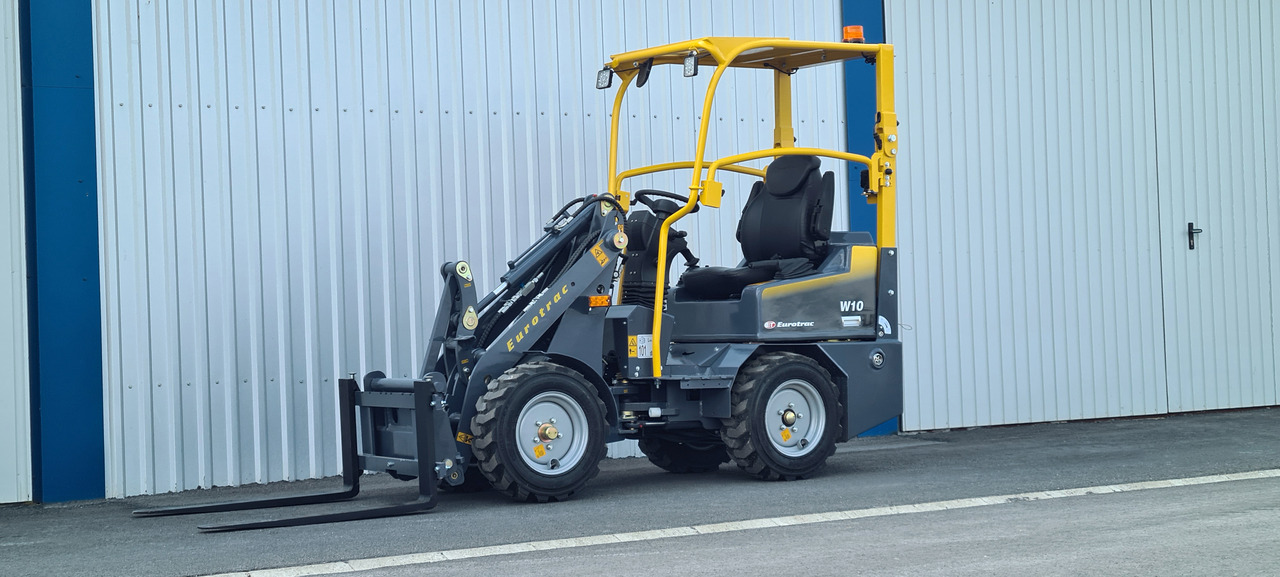 Eurotrac W10 Radlader Hoflader - 수확기 : 사진 1 Eurotrac W10 Radlader Hoflader - 수확기 : 사진 1