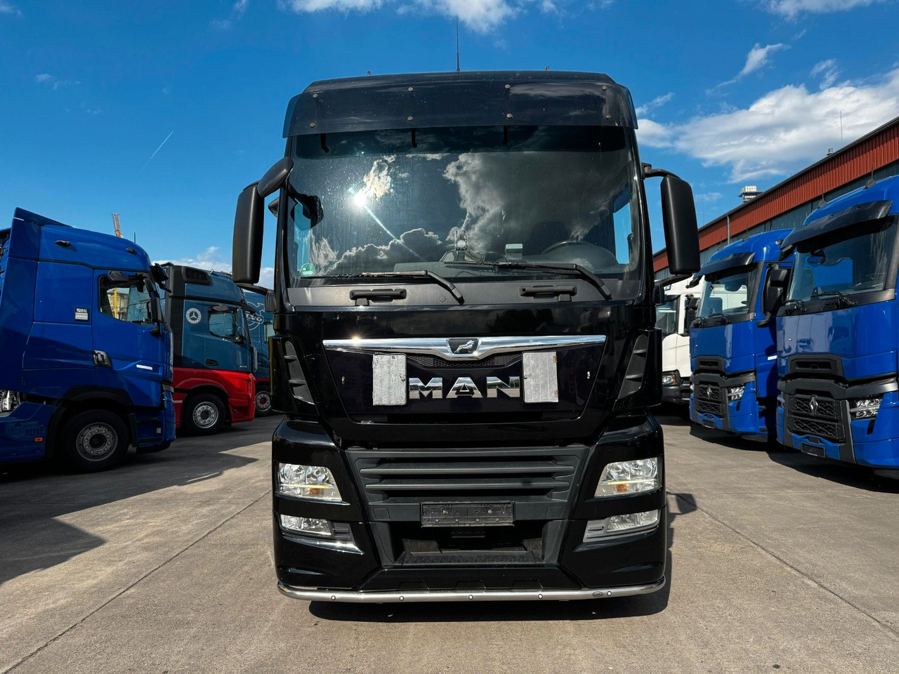 MAN TGX 18.500 * XXL * VOLLVERKLEIDUNG * - 트랙터 유닛 : 사진 2 MAN TGX 18.500 * XXL * VOLLVERKLEIDUNG * - 트랙터 유닛 : 사진 2