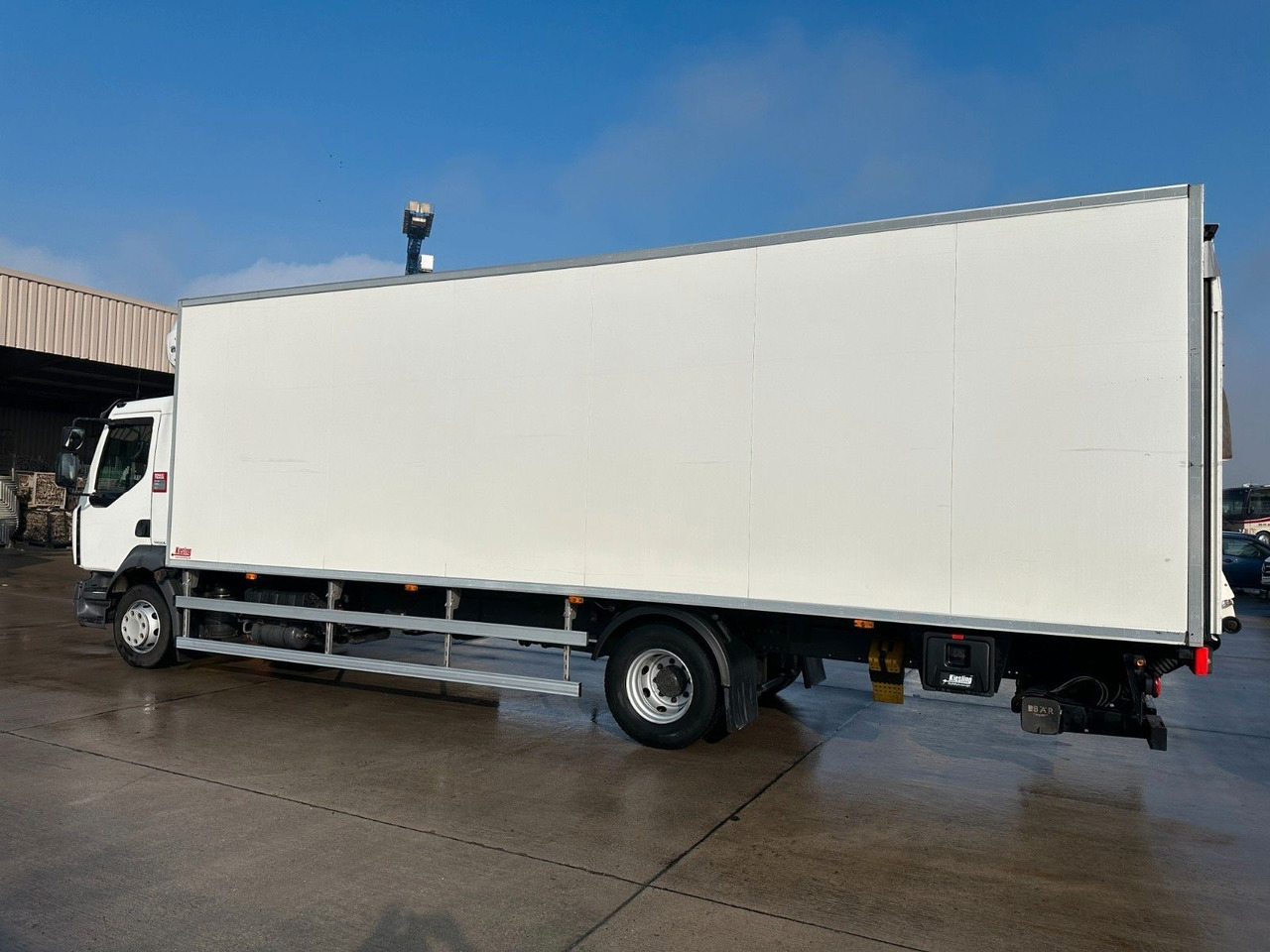 Renault D 16 280 DTI * THERMO-KING T1200R-50 SPECTRUM - 냉동탑차 : 사진 5 Renault D 16 280 DTI * THERMO-KING T1200R-50 SPECTRUM - 냉동탑차 : 사진 5