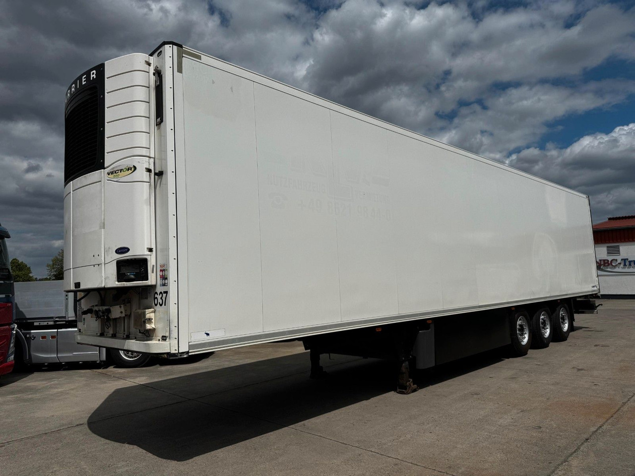 Schmitz Cargobull SKO 24 * CARRIER 1550 * DOPPELSTOCK * PALETTEN - 냉동 세미 트레일러 : 사진 1 Schmitz Cargobull SKO 24 * CARRIER 1550 * DOPPELSTOCK * PALETTEN - 냉동 세미 트레일러 : 사진 1