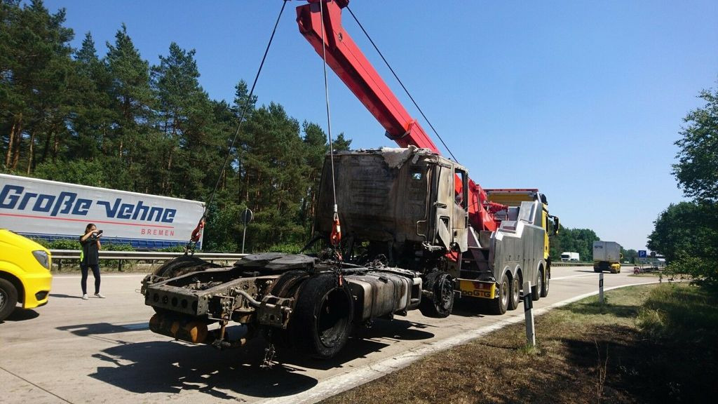 Mercedes-Benz Arocs 8x8 4153 G&G Wrecker Mercedes-Benz Arocs 8x8 4153 G&G Wrecker - 견인 트럭 : 사진 4 Mercedes-Benz Arocs 8x8 4153 G&G Wrecker Mercedes-Benz Arocs 8x8 4153 G&G Wrecker - 견인 트럭 : 사진 4