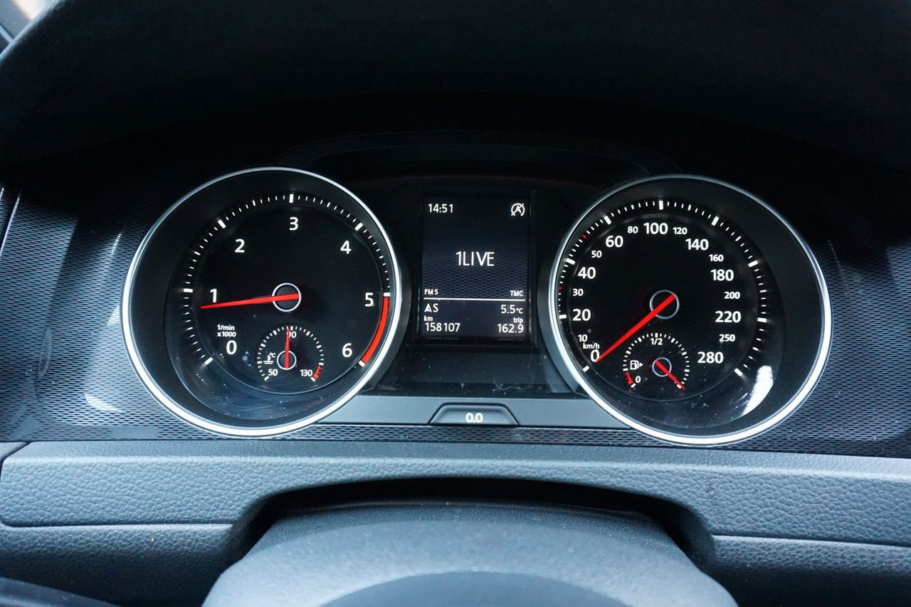 Volkswagen Golf 2.0 TDI DSG BMT GTD - 세단 : 사진 5 Volkswagen Golf 2.0 TDI DSG BMT GTD - 세단 : 사진 5