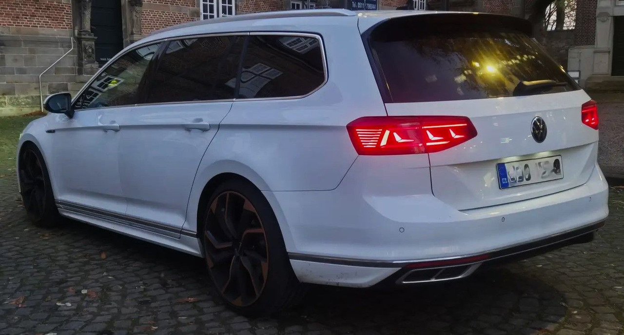 Volkswagen Passat 4-motion R line 9x20 Zoll - 스테이션 왜건 : 사진 4 Volkswagen Passat 4-motion R line 9x20 Zoll - 스테이션 왜건 : 사진 4