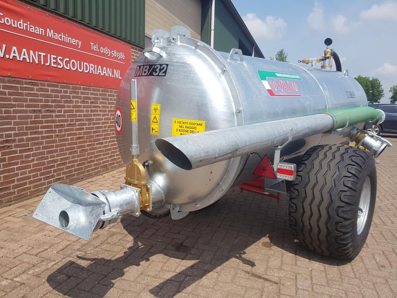 MB 32 Water tank - 유조 트레일러 : 사진 3 MB 32 Water tank - 유조 트레일러 : 사진 3