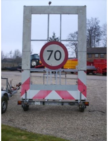 N2921 Verkeersgeleidingswagens - 드롭사이드/ 플랫베드 트레일러 : 사진 2 N2921 Verkeersgeleidingswagens - 드롭사이드/ 플랫베드 트레일러 : 사진 2