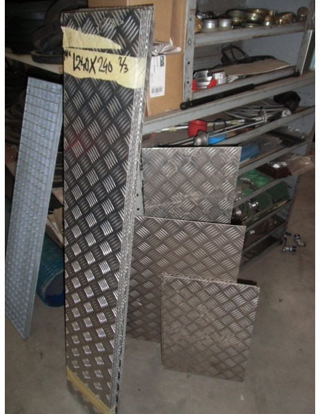 Onbekend - 범퍼 : 사진 1 Onbekend - 범퍼 : 사진 1