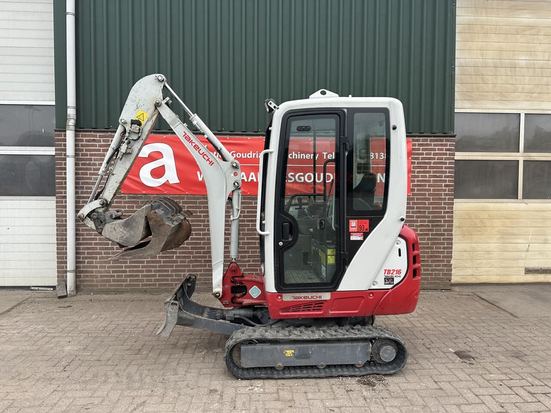 Takeuchi TB216 - Gebruikt - 미니 굴삭기 : 사진 1 Takeuchi TB216 - Gebruikt - 미니 굴삭기 : 사진 1