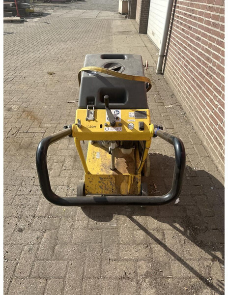 WACKER NEUSON BFS 1345 - 아스팔트 기계 : 사진 3 WACKER NEUSON BFS 1345 - 아스팔트 기계 : 사진 3