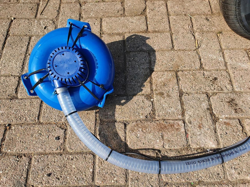 Zonnedrinkbak 900 L grootvee - Nieuw - 축산장비 : 사진 4 Zonnedrinkbak 900 L grootvee - Nieuw - 축산장비 : 사진 4