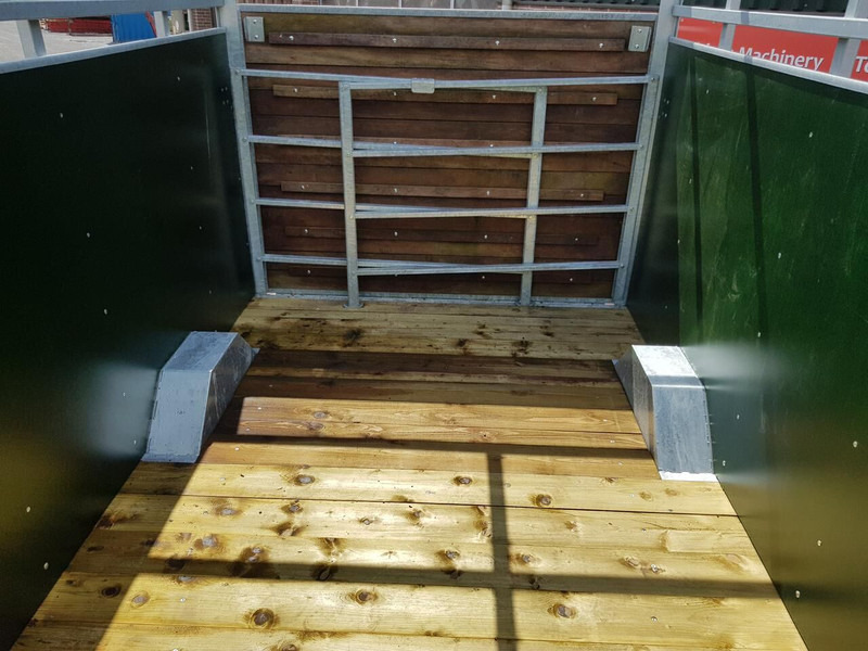 Veewagen 4 meter - 농장 트레일러 : 사진 5 Veewagen 4 meter - 농장 트레일러 : 사진 5