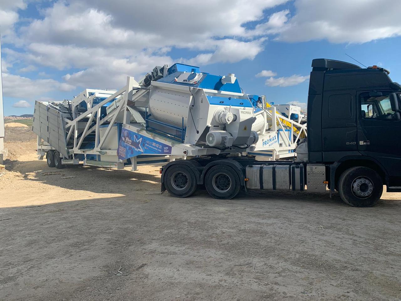Mobile Concrete Batching Plant M120-TWN (120m3/h) - 콘크리트 플랜트 : 사진 4 Mobile Concrete Batching Plant M120-TWN (120m3/h) - 콘크리트 플랜트 : 사진 4