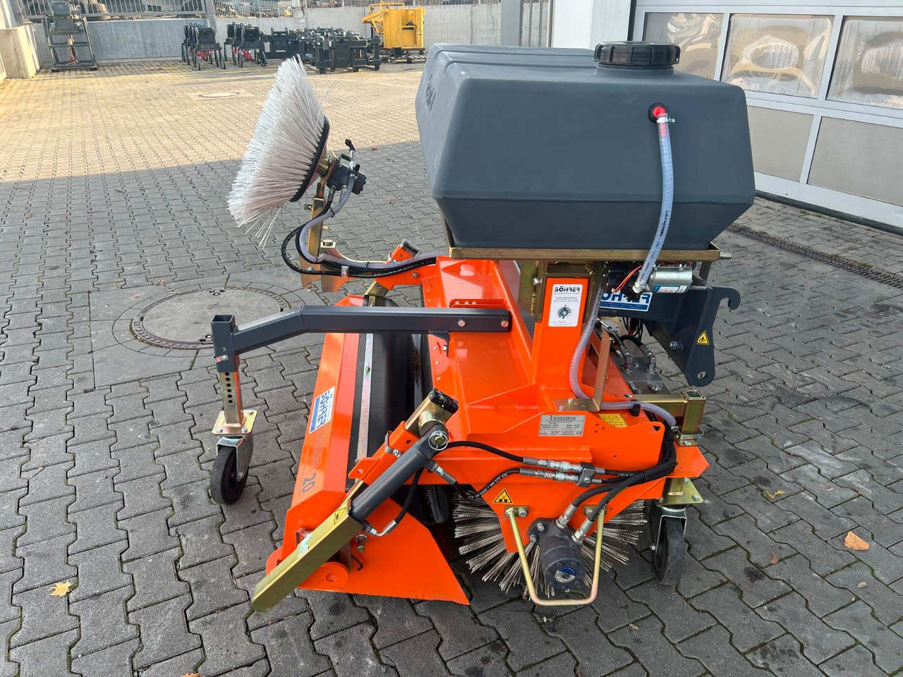 Bema 20 BK Kehrmaschine / Kramer 5040 / 2023 - 빗자루 : 사진 5 Bema 20 BK Kehrmaschine / Kramer 5040 / 2023 - 빗자루 : 사진 5
