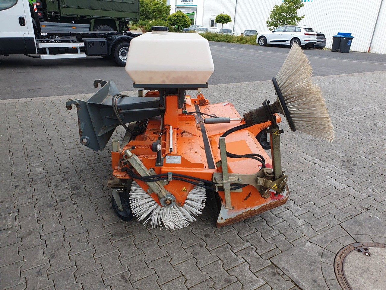 Bema 25 Dual Kehrmaschine / 2.050 mm / 2020 - 빗자루 : 사진 5 Bema 25 Dual Kehrmaschine / 2.050 mm / 2020 - 빗자루 : 사진 5