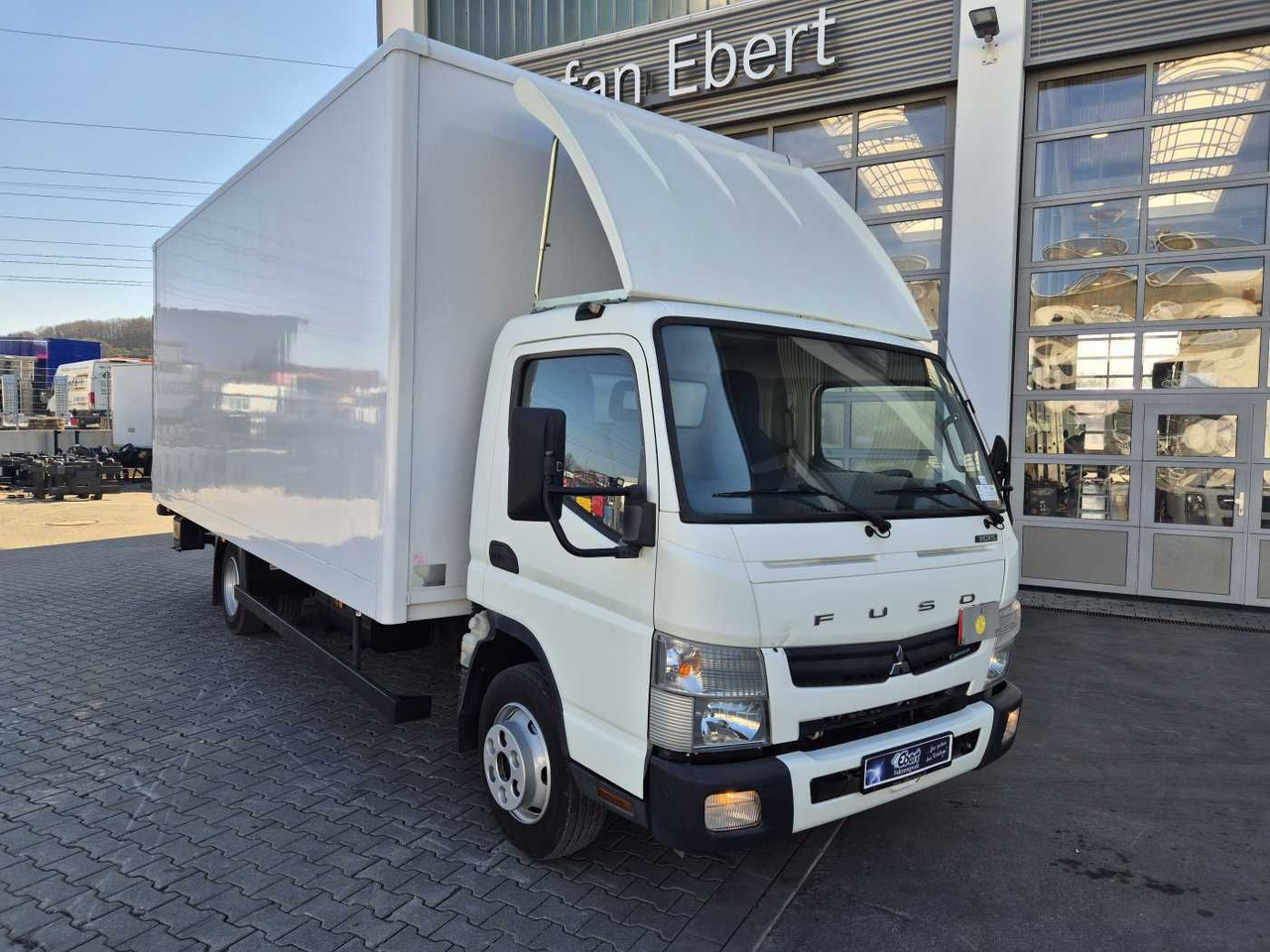 FUSO Mitsubishi Canter 7C18 Koffer LBW Spoiler Klima - 박스 밴 : 사진 2 FUSO Mitsubishi Canter 7C18 Koffer LBW Spoiler Klima - 박스 밴 : 사진 2