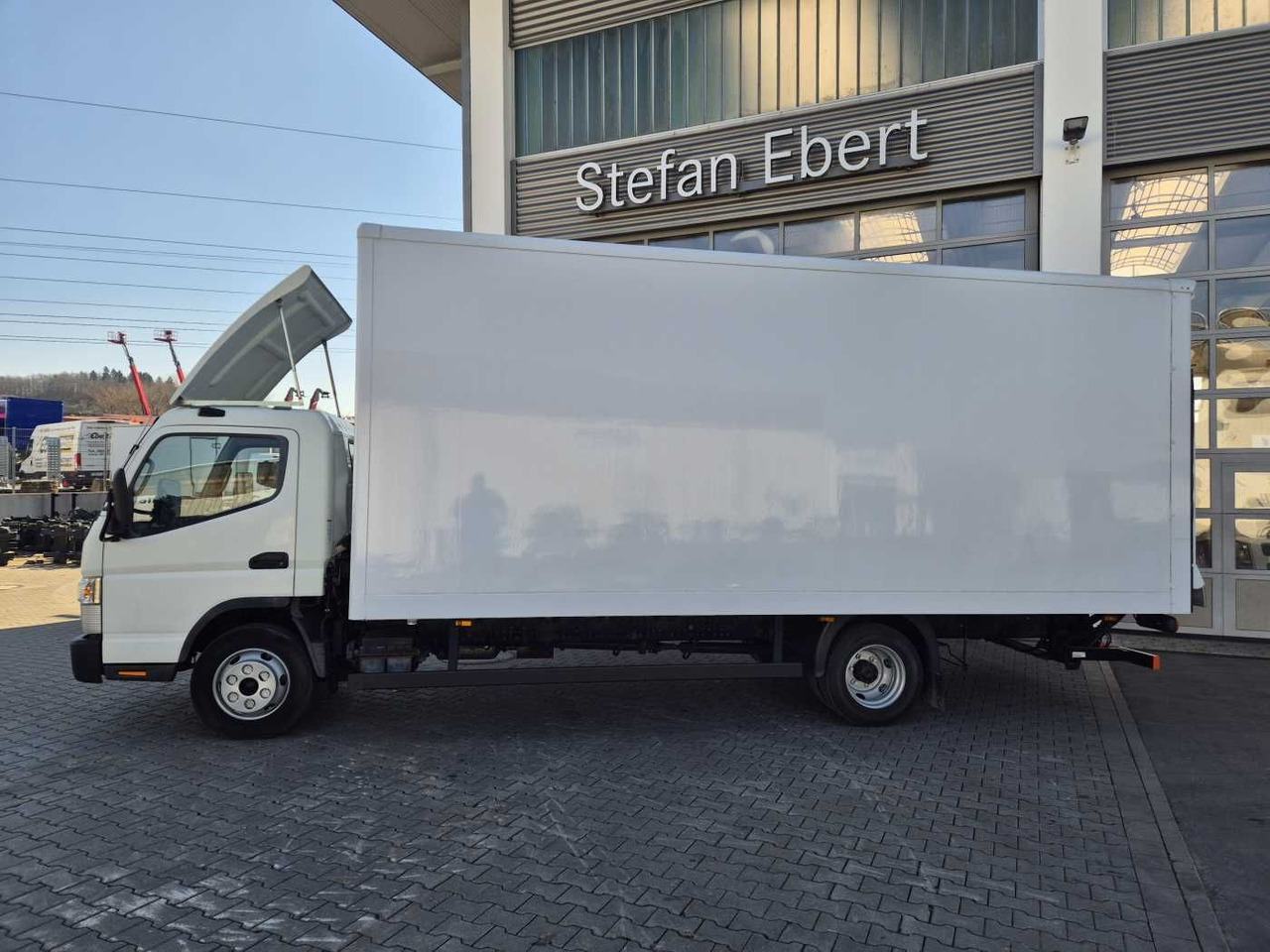 FUSO Mitsubishi Canter 7C18 Koffer LBW Spoiler Klima - 박스 밴 : 사진 5 FUSO Mitsubishi Canter 7C18 Koffer LBW Spoiler Klima - 박스 밴 : 사진 5