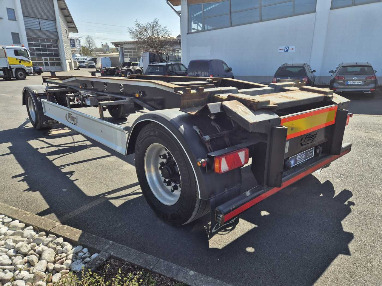 Fliegl ZPS180 Abroll-Container Tropper Pellet-Silo 22m³ Fliegl ZPS180 Abroll-Container Tropper Pellet-Silo 22m³ - 롤오프/ 스킵 트레일러 : 사진 3 Fliegl ZPS180 Abroll-Container Tropper Pellet-Silo 22m³ Fliegl ZPS180 Abroll-Container Tropper Pellet-Silo 22m³ - 롤오프/ 스킵 트레일러 : 사진 3