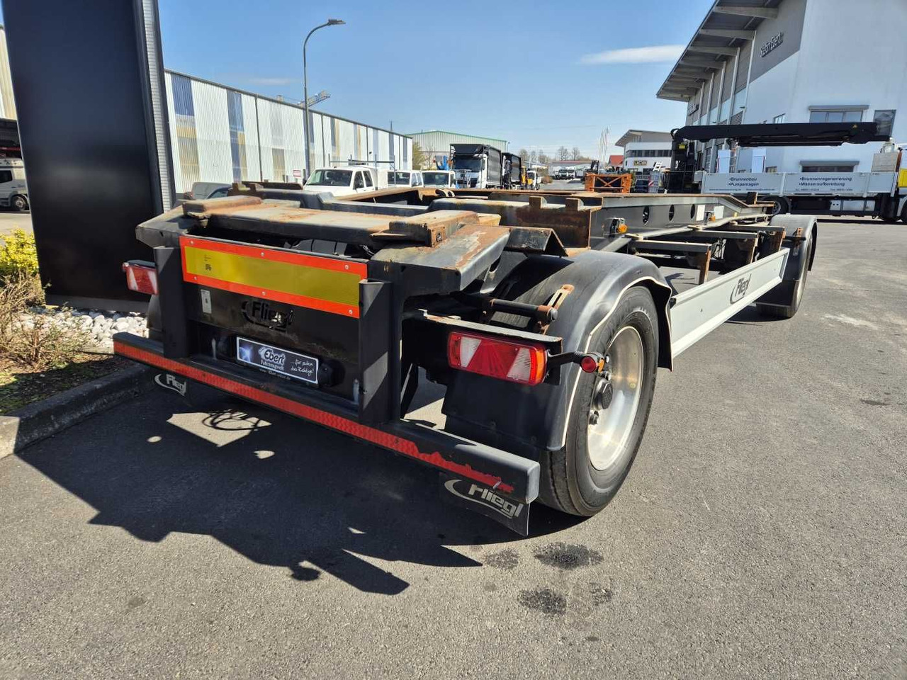 Fliegl ZPS180 Abroll-Container Tropper Pellet-Silo 22m³ Fliegl ZPS180 Abroll-Container Tropper Pellet-Silo 22m³ - 롤오프/ 스킵 트레일러 : 사진 2 Fliegl ZPS180 Abroll-Container Tropper Pellet-Silo 22m³ Fliegl ZPS180 Abroll-Container Tropper Pellet-Silo 22m³ - 롤오프/ 스킵 트레일러 : 사진 2