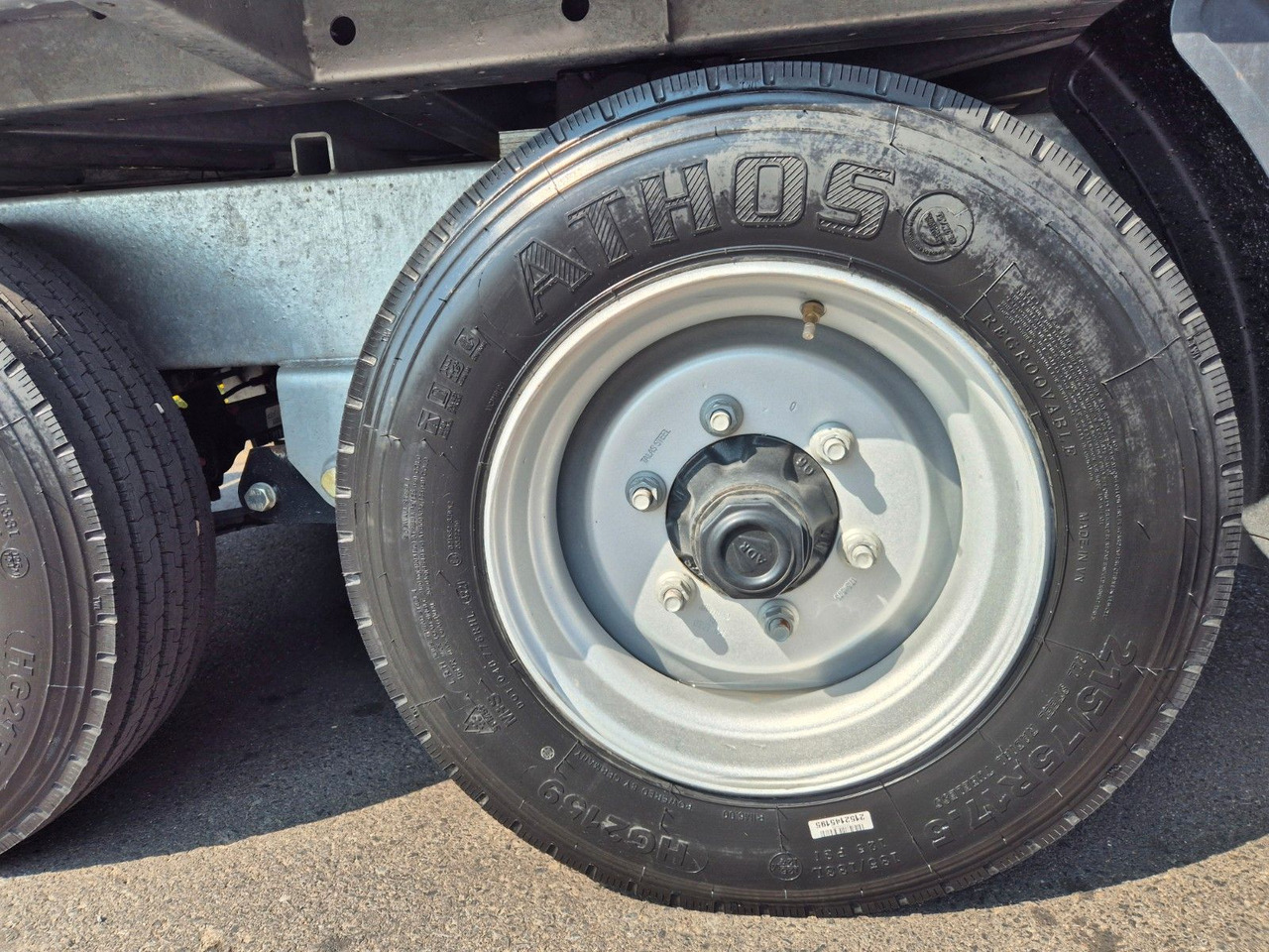 덤프 트레일러 Humbaur HTK 754020 Dreiseitenkipper vollverzinkt : 사진 14 덤프 트레일러 Humbaur HTK 754020 Dreiseitenkipper vollverzinkt : 사진 14