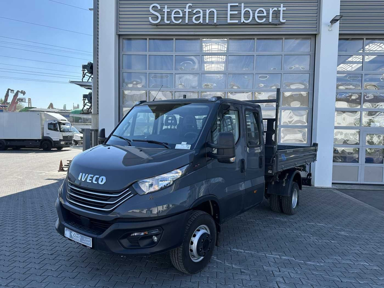 Iveco 70C18H Meiller 3-S.Kipper *R.3750mm*7Sitze*AHK* - 덤프 밴 : 사진 1 Iveco 70C18H Meiller 3-S.Kipper *R.3750mm*7Sitze*AHK* - 덤프 밴 : 사진 1