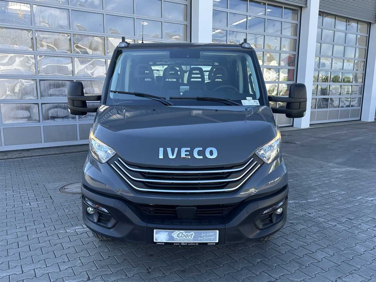 Iveco 70C18H Meiller 3-S.Kipper *R.3750mm*7Sitze*AHK* - 덤프 밴 : 사진 2 Iveco 70C18H Meiller 3-S.Kipper *R.3750mm*7Sitze*AHK* - 덤프 밴 : 사진 2