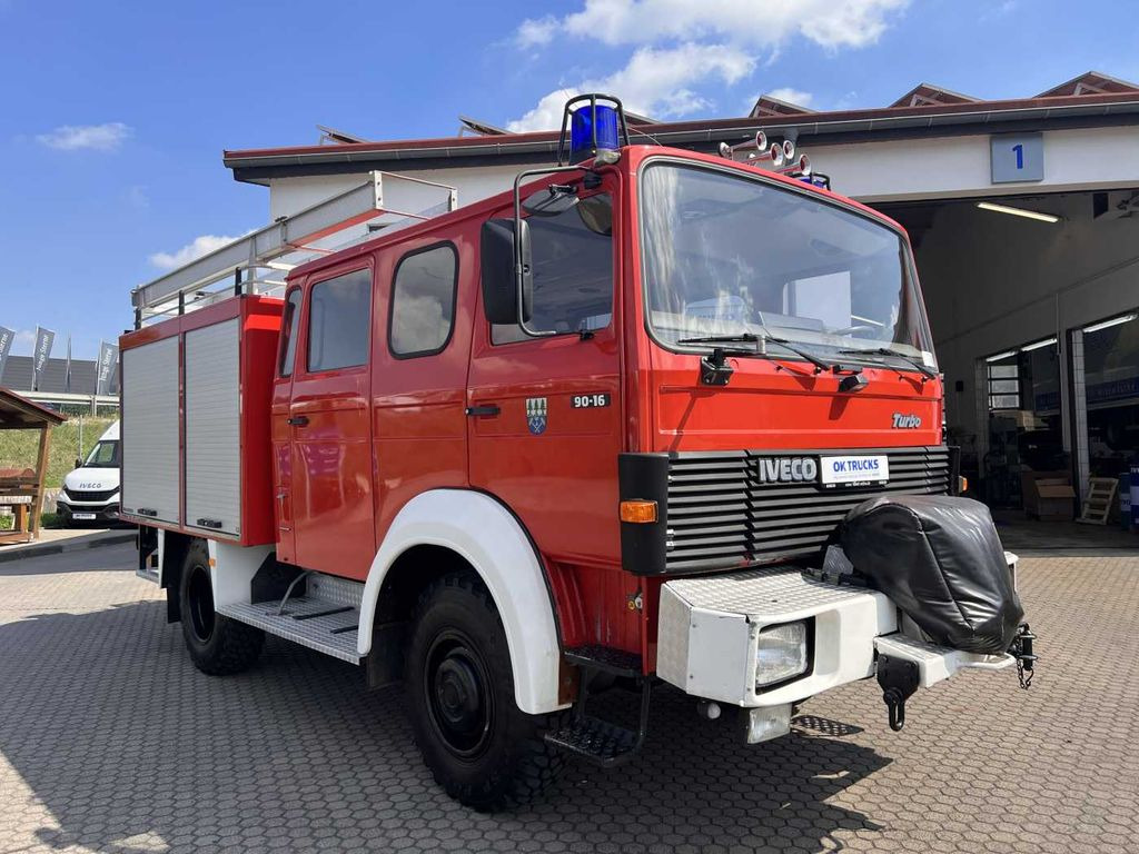 Iveco 75-16 AW 4x4 LF8 Feuerwehr Standheizung 9 Sitze - 소방차 : 사진 3 Iveco 75-16 AW 4x4 LF8 Feuerwehr Standheizung 9 Sitze - 소방차 : 사진 3
